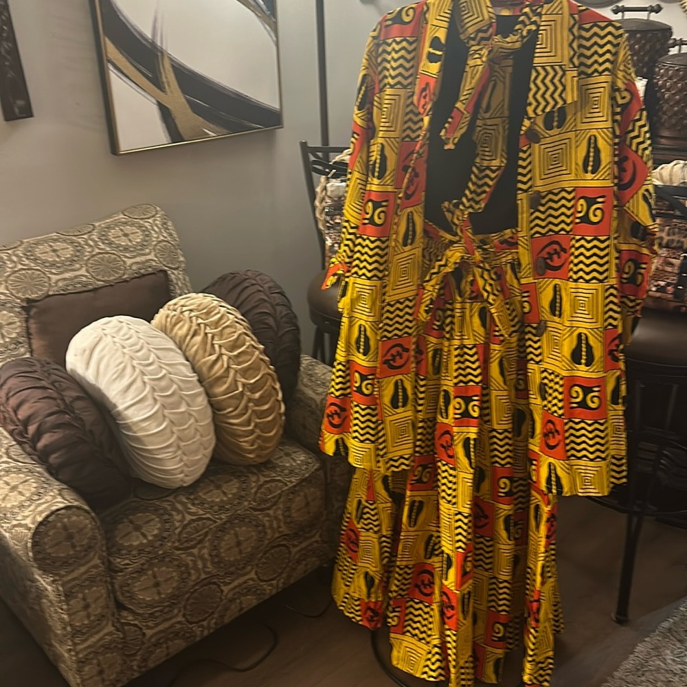 2piece set shirt and skirt